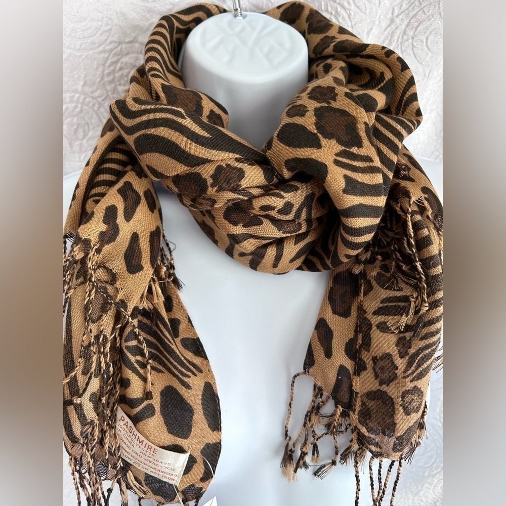 Pashmire leopard print long scarf